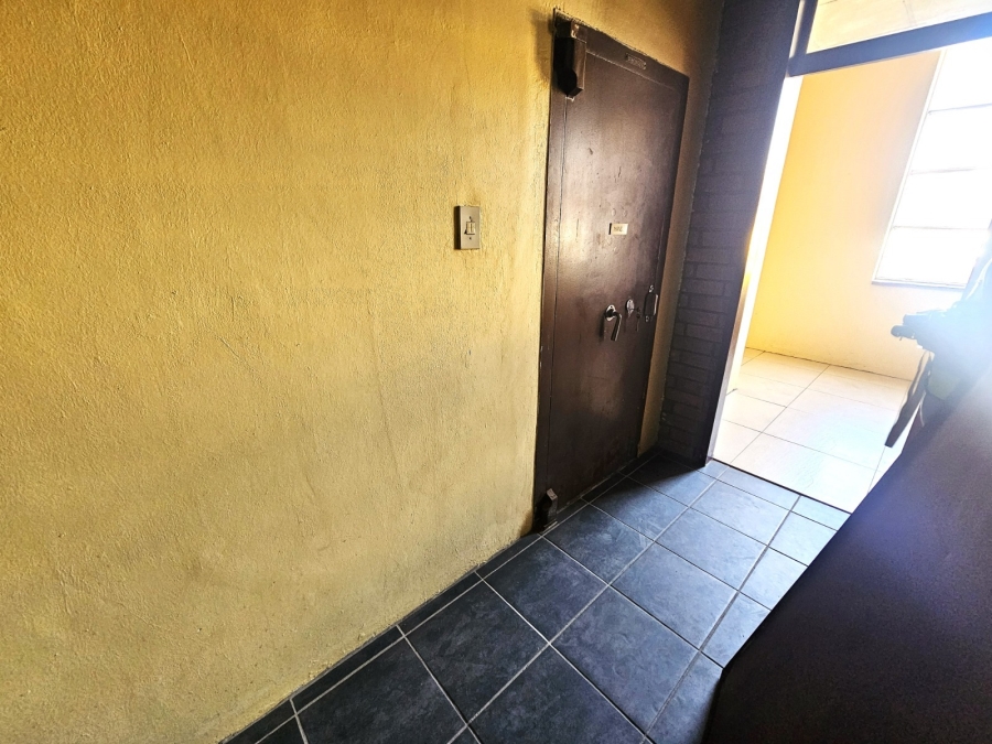 To Let Commercial Property for Rent in Rustenburg Rural North West